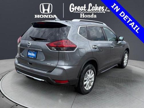 Gun Metallic 2018 Nissan Rogue SV