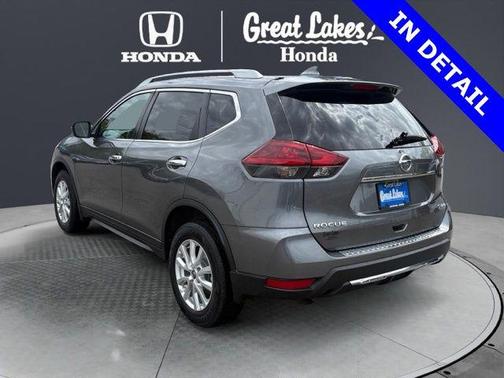 Gun Metallic 2018 Nissan Rogue SV