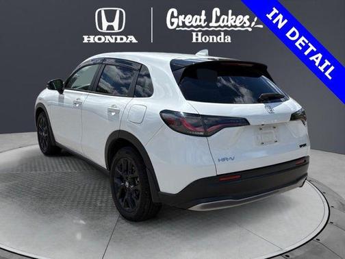 Platinum White Pearl 2024 Honda HR-V Sport