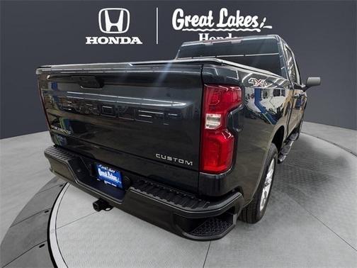 2020 Chevrolet Silverado 1500 Custom