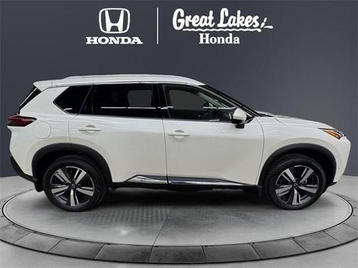 2022 Nissan Rogue SL