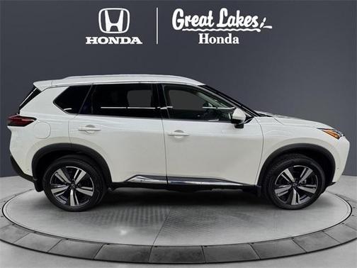2022 Nissan Rogue SL