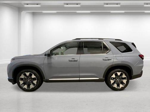 Sonic Gray Pearl 2026 Honda Pilot Touring 8-Passenger