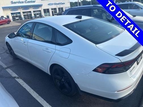 2023 Honda Accord Hybrid Base