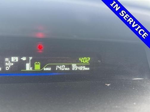 2013 Toyota Prius v Five