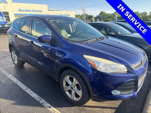 Deep Impact Blue 2015 Ford Escape SE