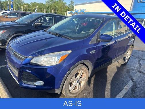 Deep Impact Blue 2015 Ford Escape SE