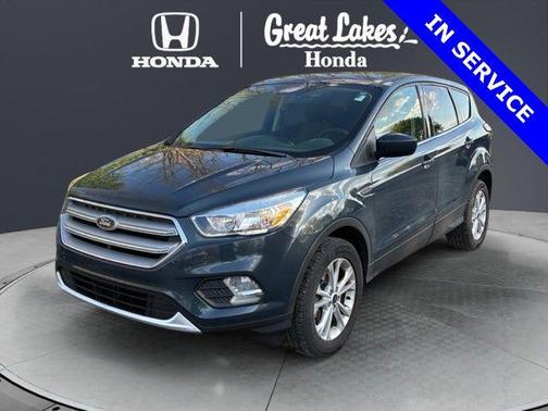 Baltic Sea Green Metallic 2019 Ford Escape SE