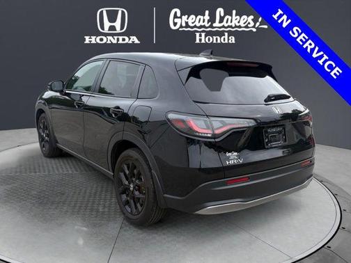 Crystal Black Pearl 2024 Honda HR-V Sport