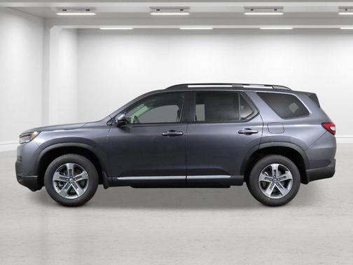 Modern Steel Metallic 2026 Honda Pilot EX-L
