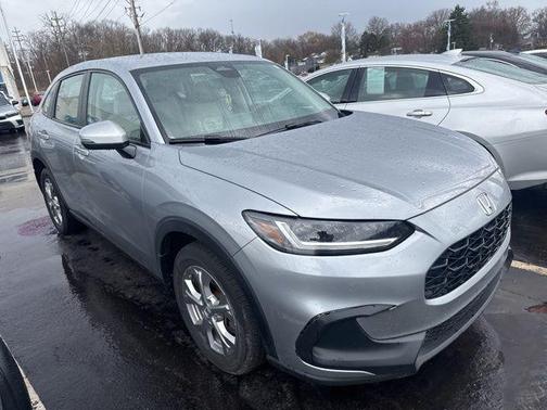 Lunar Silver Metallic 2023 Honda HR-V LX