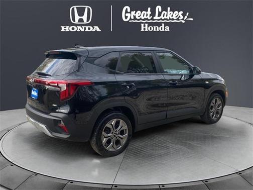 2024 Kia Seltos LX