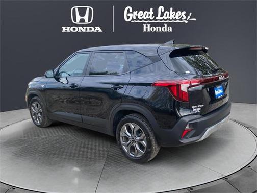 2024 Kia Seltos LX