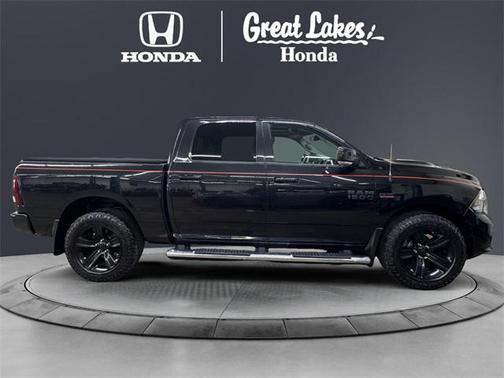 2016 RAM 1500 Sport