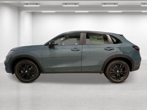 Misty Green Pearl 2027 Honda HR-V Sport