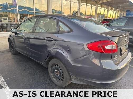 2012 Ford Fiesta SE
