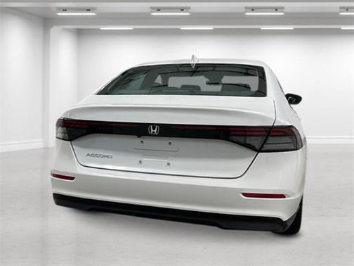 2025 Honda Accord LX 1.5T