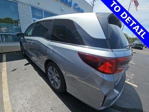 2025 Honda Odyssey Touring