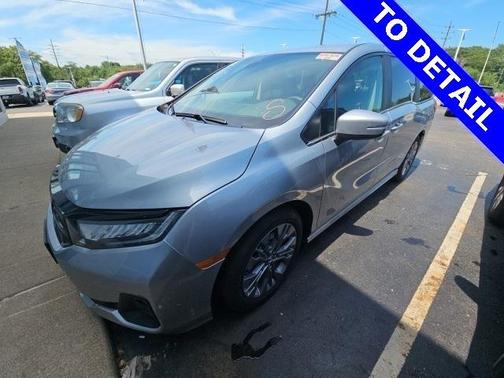 2025 Honda Odyssey Touring