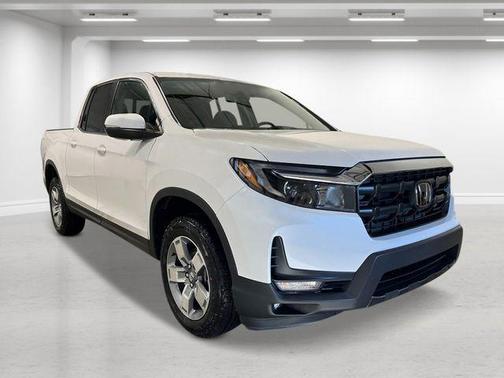 Platinum White Pearl 2026 Honda Ridgeline RTL