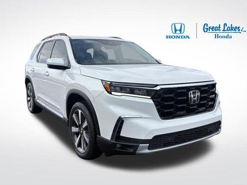 2024 Honda Pilot Touring 8-Passenger