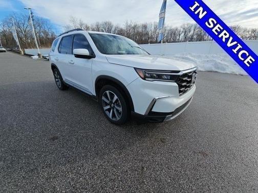 2024 Honda Pilot Touring 8-Passenger