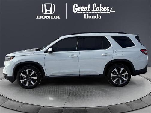 2024 Honda Pilot Touring 8-Passenger