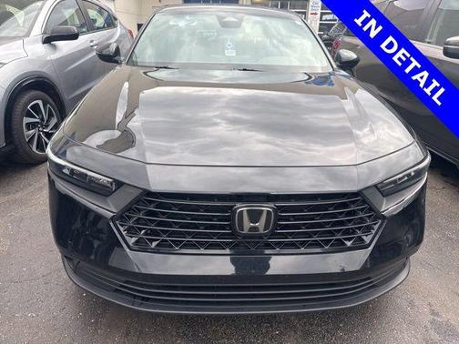 Crystal Black Pearl 2024 Honda Accord Hybrid Sport