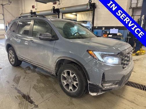 2023 Honda Passport AWD TrailSport