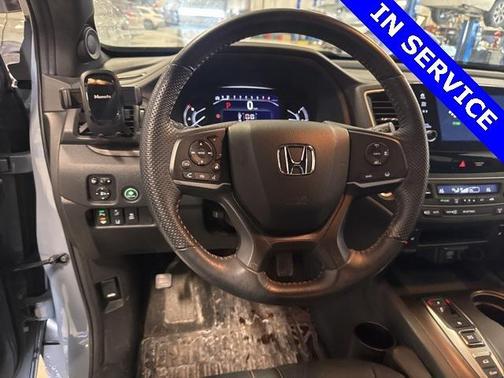 2023 Honda Passport AWD TrailSport