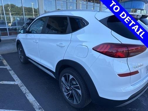 2020 Hyundai TUCSON Sport