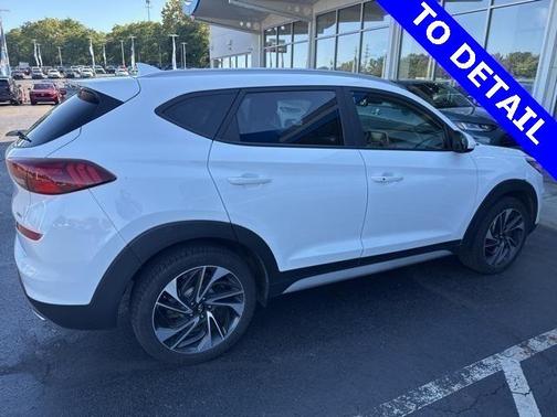 2020 Hyundai TUCSON Sport