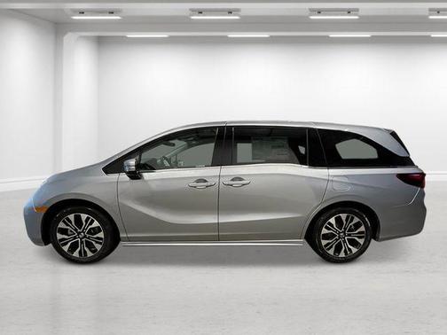 Solar Silver Metallic 2026 Honda Odyssey Elite