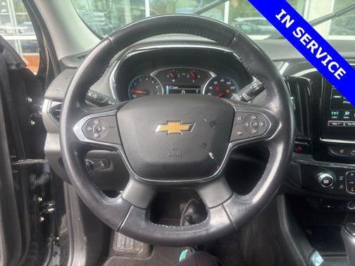 Black Metallic 2018 Chevrolet Traverse LT Cloth