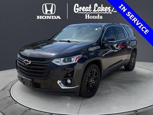 Black Metallic 2018 Chevrolet Traverse LT Cloth