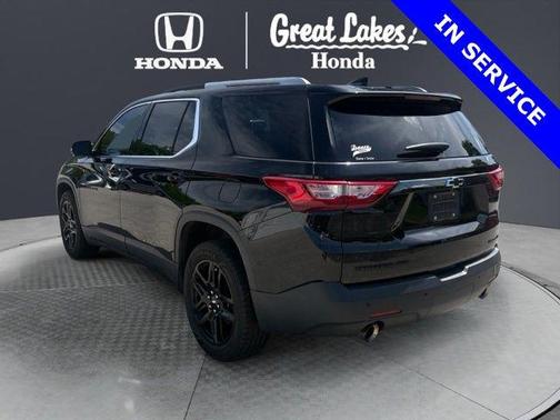Black Metallic 2018 Chevrolet Traverse LT Cloth