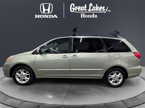2006 Toyota Sienna XLE