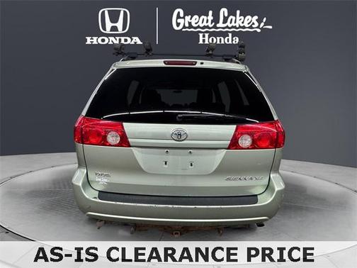 2006 Toyota Sienna XLE