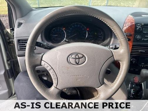 2006 Toyota Sienna XLE