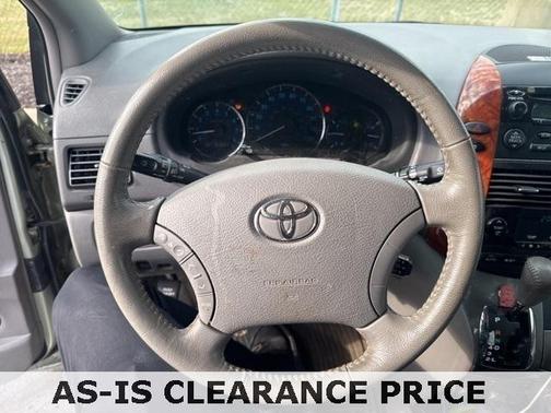 2006 Toyota Sienna XLE