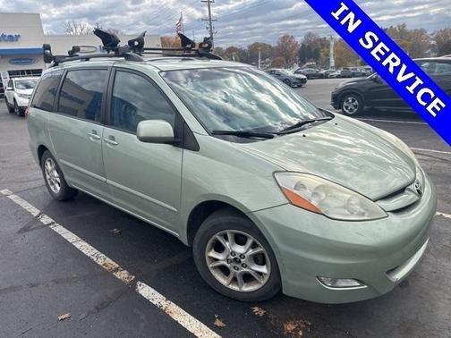 2006 Toyota Sienna XLE