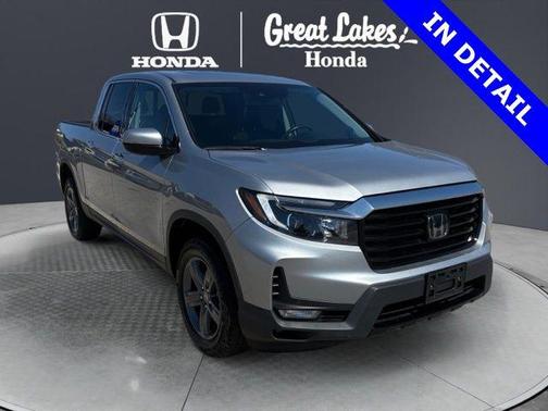 Lunar Silver Metallic 2023 Honda Ridgeline RTL-E