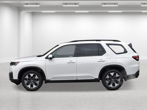 2026 Honda Pilot Touring 8-Passenger