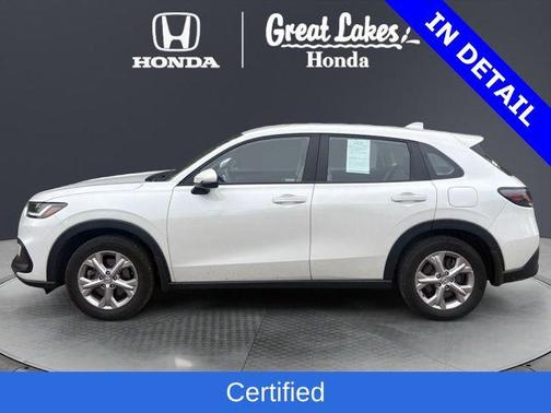 Platinum White Pearl 2024 Honda HR-V LX