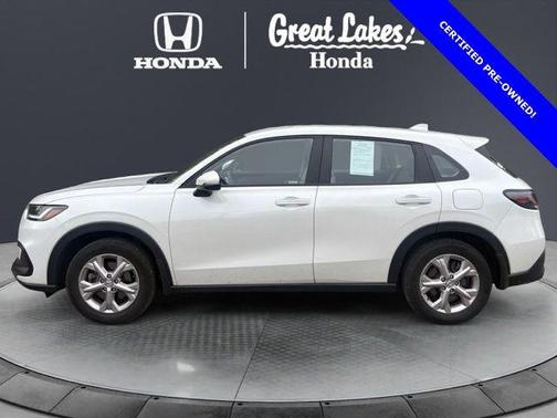 Platinum White Pearl 2024 Honda HR-V LX