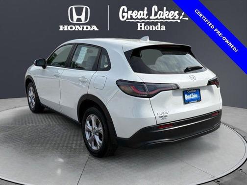 Platinum White Pearl 2024 Honda HR-V LX