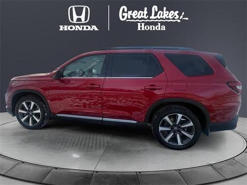 2024 Honda Pilot Touring 8-Passenger