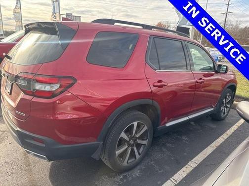 2024 Honda Pilot Touring 8-Passenger