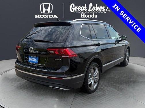 Atlantic Blue Metallic 2021 Volkswagen Tiguan 2.0T SEL