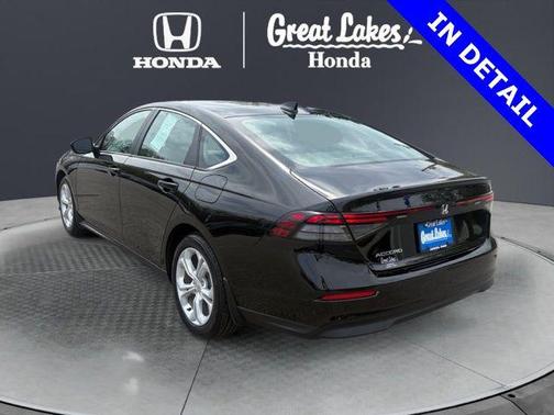 Crystal Black Pearl 2025 Honda Accord LX 1.5T